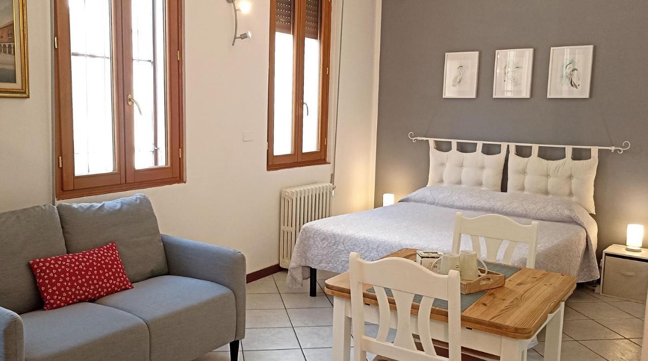 Cecily'S House Appartement Mantua Buitenkant foto